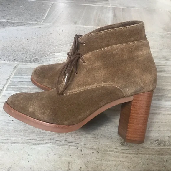 Johnston & Murphy Brown Suede Lace Up Bootie, Size 8M Women. - Picture 6 of 9